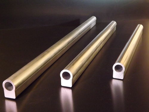 -8 Fuel rail blank extrusion 650mm